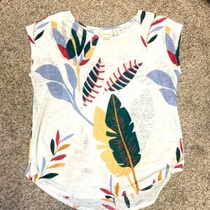 Beautiful Linen Tropical Print T-Shirt!